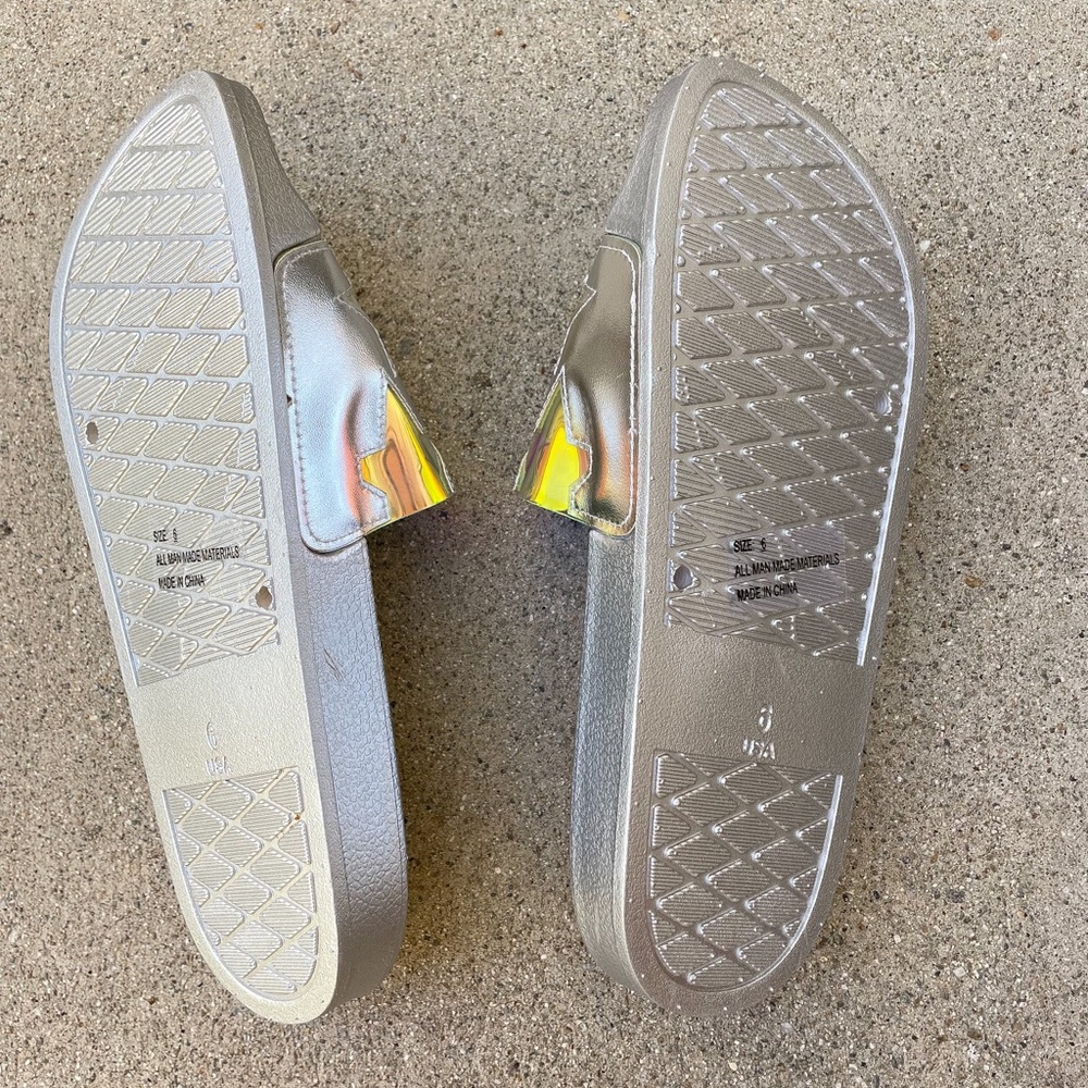 🎉HP🎉 Holographic/Clear Star Silver/Gray Slides Sandals - Picture 5 of 7